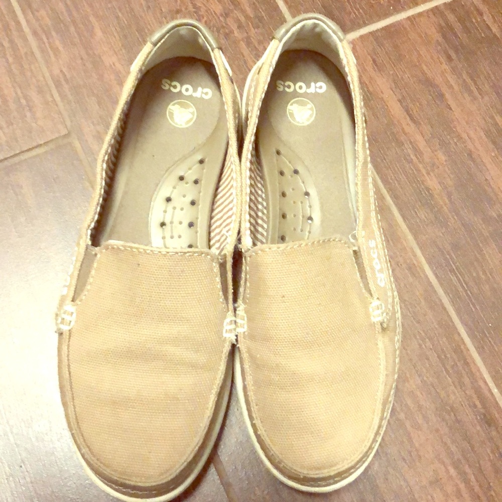 Crocs loafers
